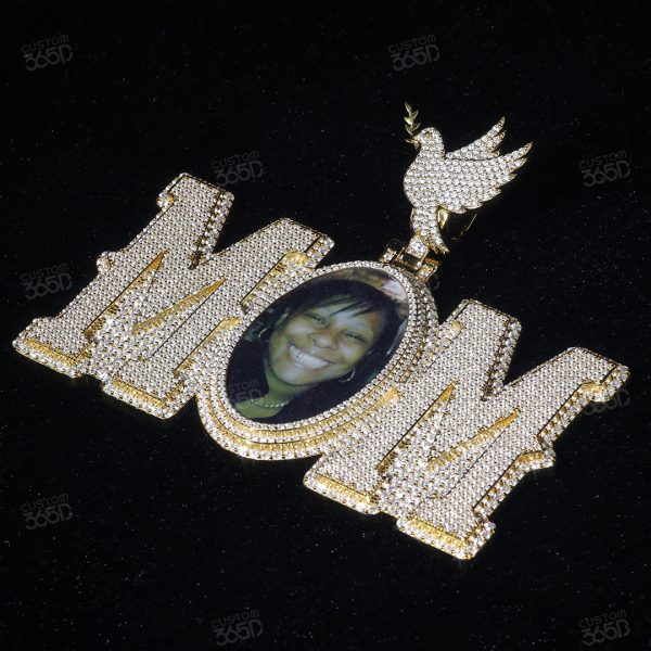 Mom Photo Pendant